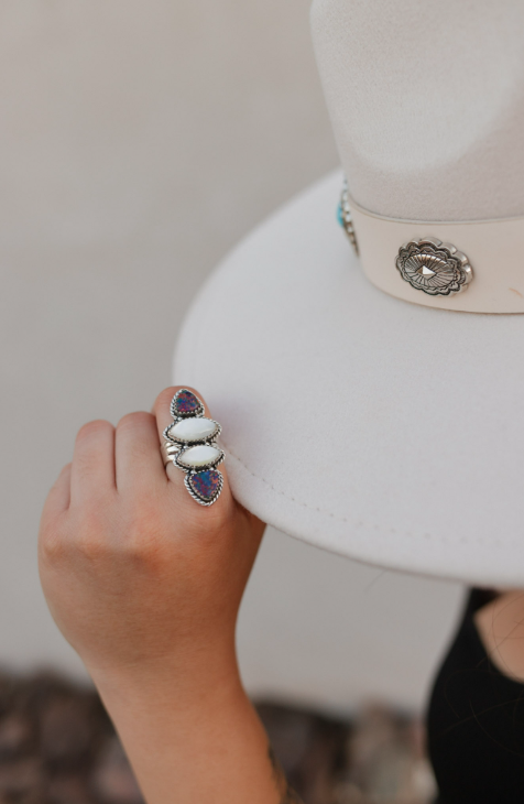 Krush Exclusive White Shell Crawler Ring-Crawler Rings-Krush Kandy, Women's Online Fashion Boutique Located in Phoenix, Arizona (Scottsdale Area)